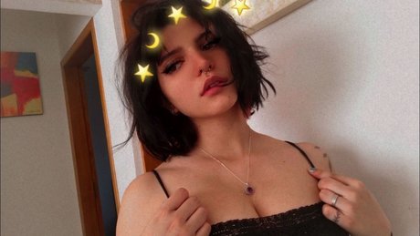 Four Girls Life pornstar beautiful photos