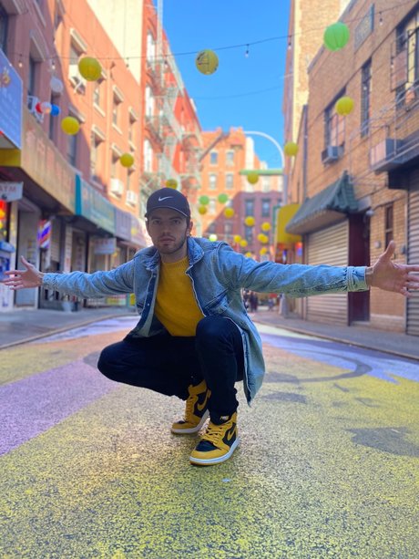 Mr Hardwood model nice pic