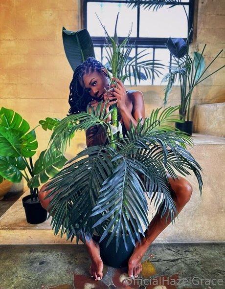 iwanthazelgrace best model pics