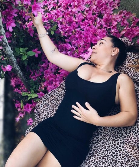 Denise Butterfly top star pic