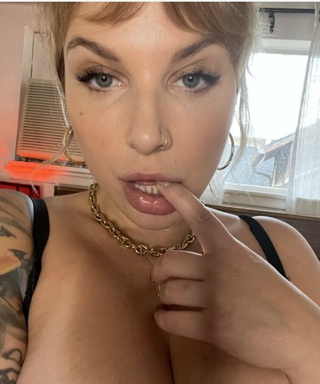 itsivylebelle star nude images