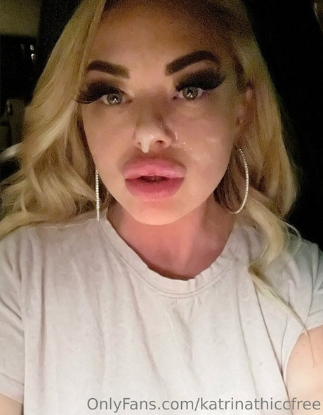 katrinathiccfree model beautiful pics