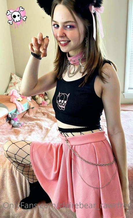 clairebear rawrfree star img