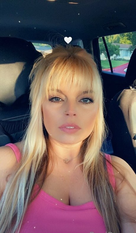 roxirenay pornstar hot pic