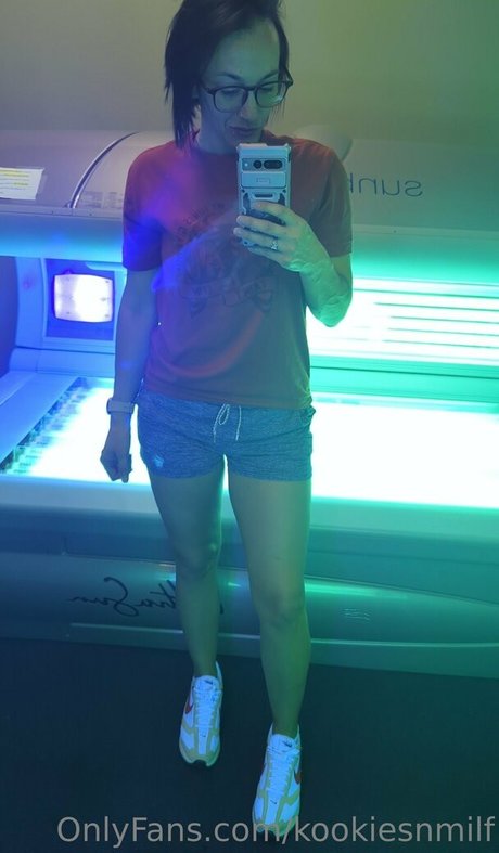 kookiesnmilf star high quality image