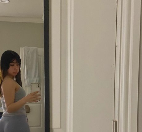 Luhhisa porn actress image