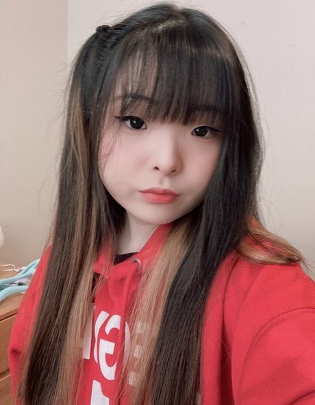 eunamiku model perfect photo