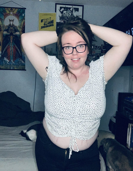 lingeriebabes model hd pics