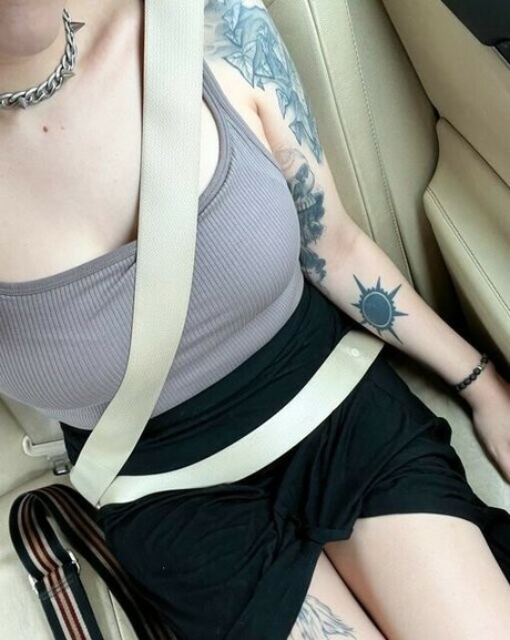 Bloodberry Tart pretty star pictures