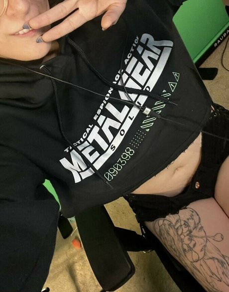 Bloodberry Tart beautiful star img