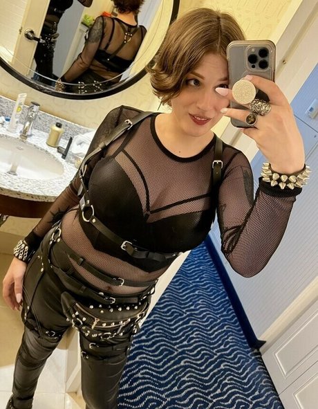 Bloodberry Tart pornstar hot gallery