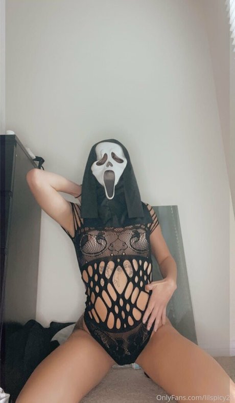 lilspicy21 adult model images