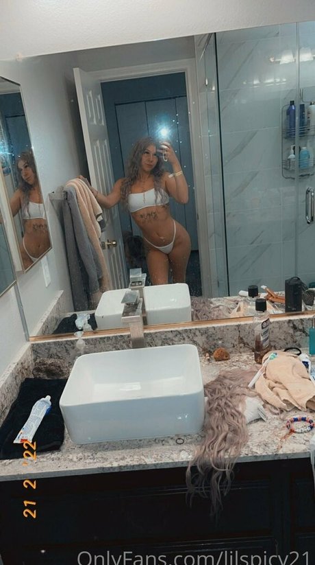 lilspicy21 high quality star pictures