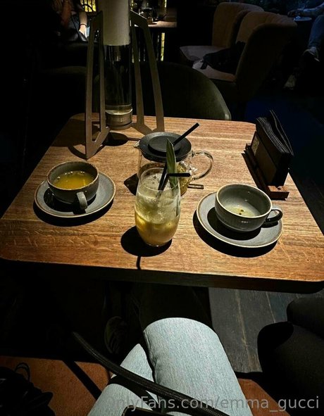 emma gucci star art archive