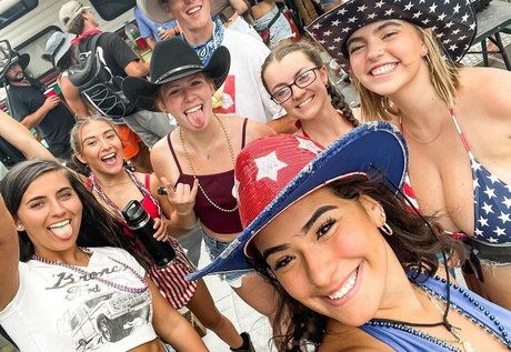 Sierra Bellingar high quality model photos