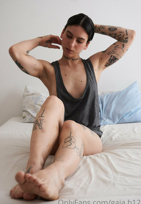 gaia b12 star perfect images