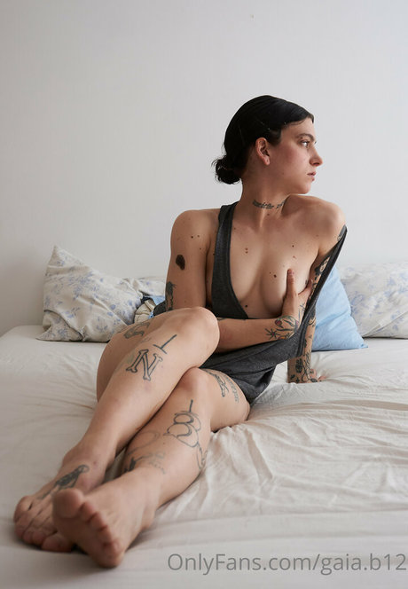 gaia b12 erotic star picture