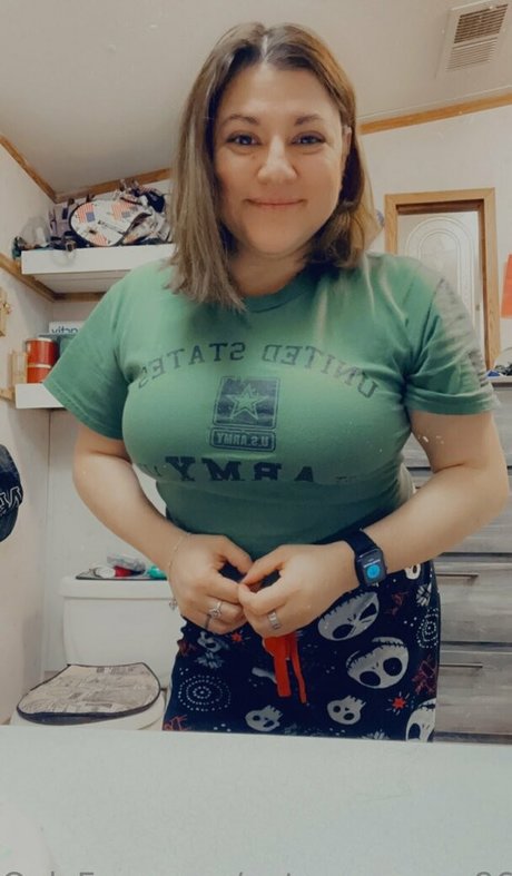 notyourqueen86 exclusive pornstar galleries