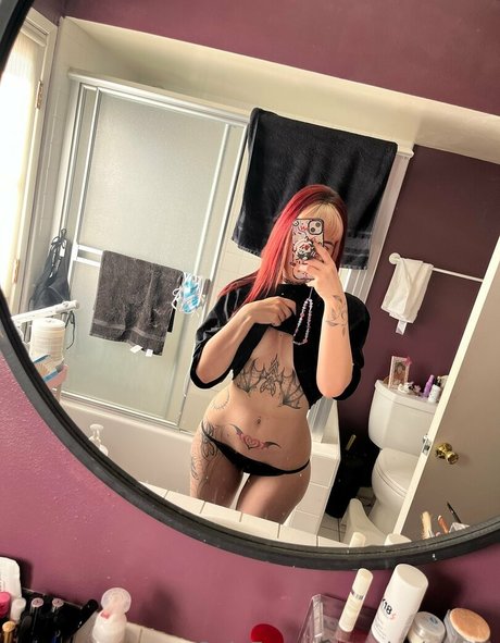 nicoletters adult actress pic