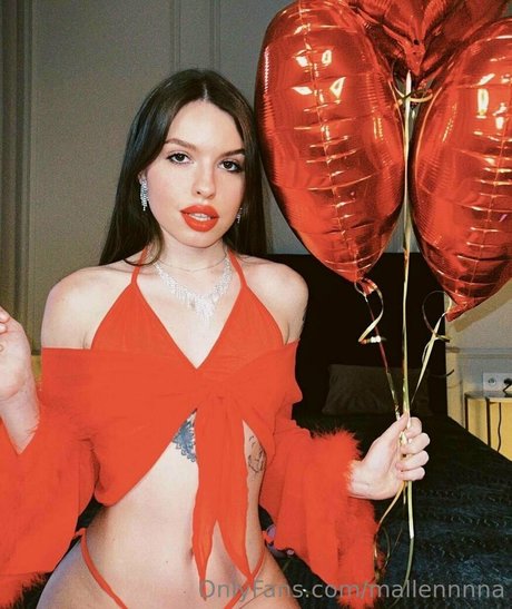 mallennnna adult actress picture