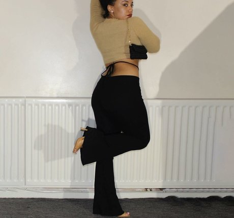 Feelinfree exclusive pornstar gallery