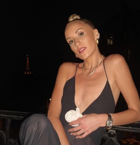 Nastia Liukin star perfect images