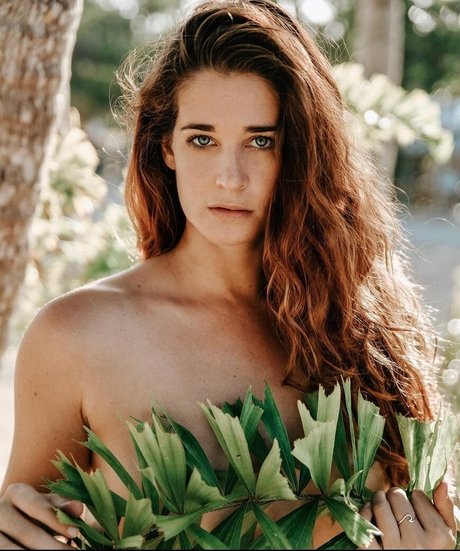 Brandee Anthony nude star photo