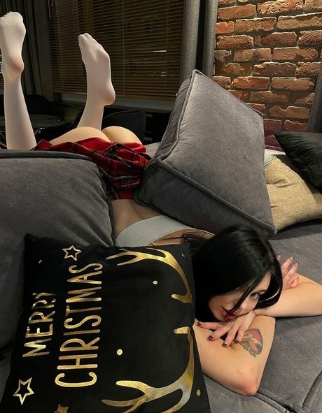 evasodaa best actress galleries