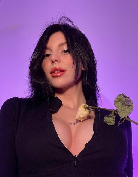 evasodaa pornstar sexy image