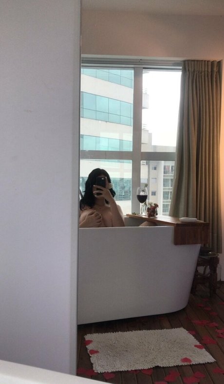 ellaarievilo high quality star pictures