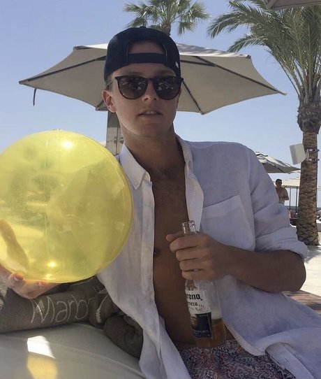 spector fields model adult gallery