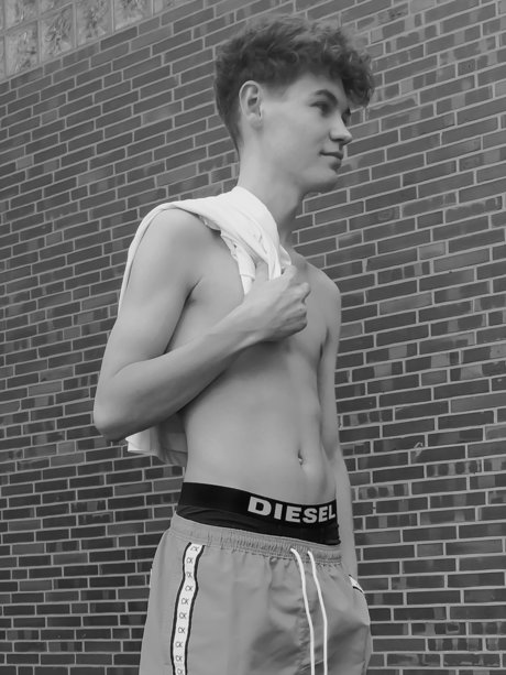 Dylan Maikel erotic actress archive