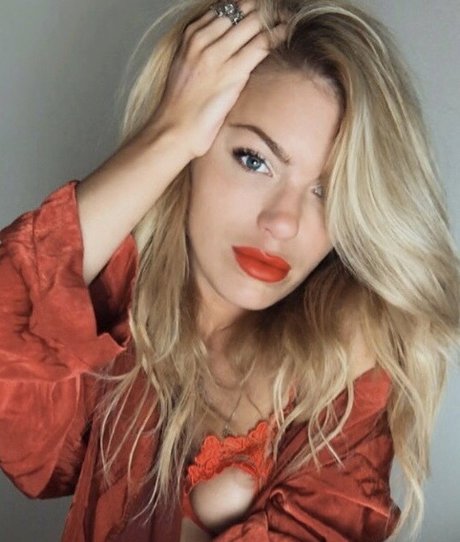 Georgie Asta high quality actress pics