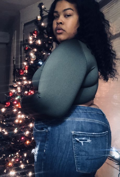 Gege Genocide top model images