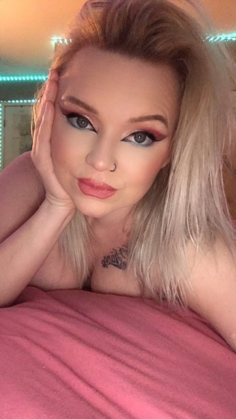 MssdanielsXX pornstar hot images