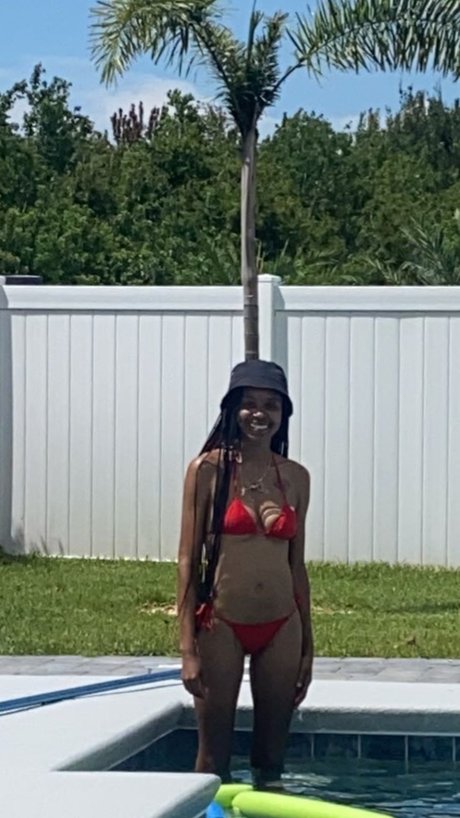 Juju Bean star naked pictures