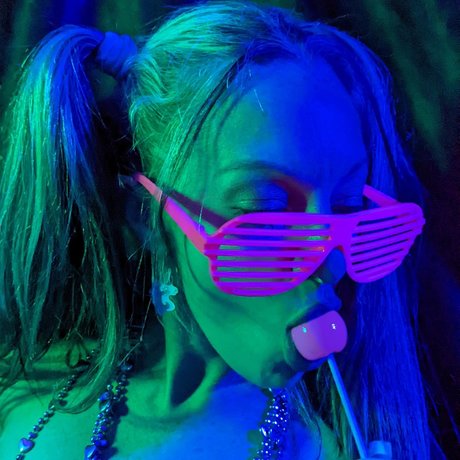 Mysterious Candy Premium star nudes image