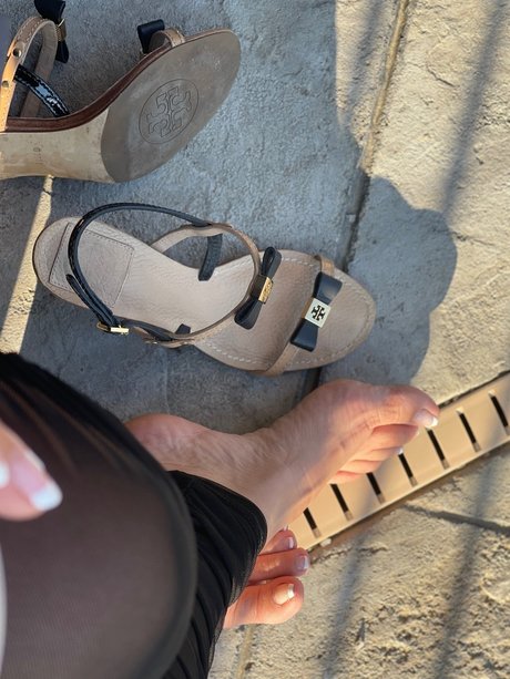 Goodgirlinabadway pretty model archive