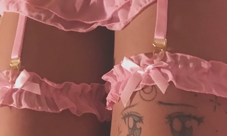 Bunny Violet sex actress archive