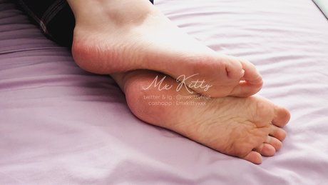 Mx Kitty erotic model pic