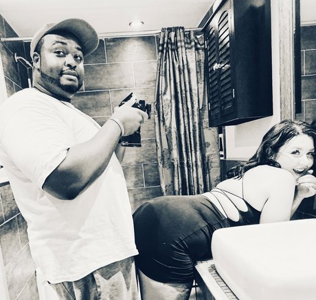 _Mr Max_ model best pictures