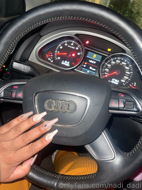 Nadi Hustle star hd photos