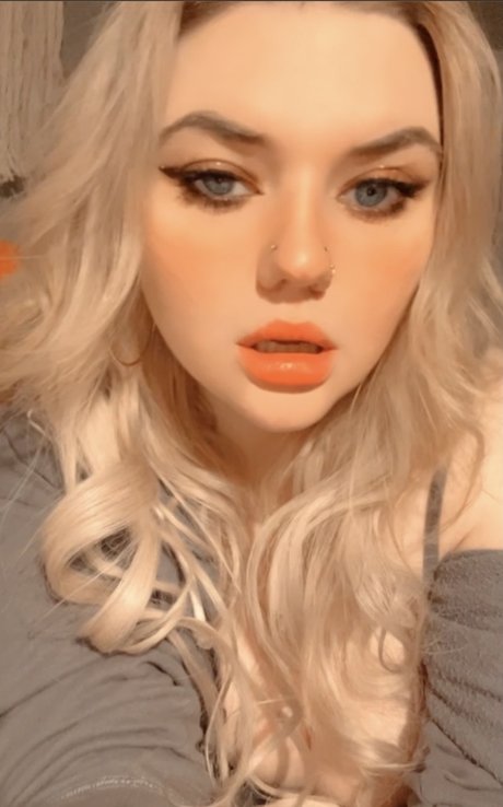 emme valentine TOP 8 3_ high quality actress image