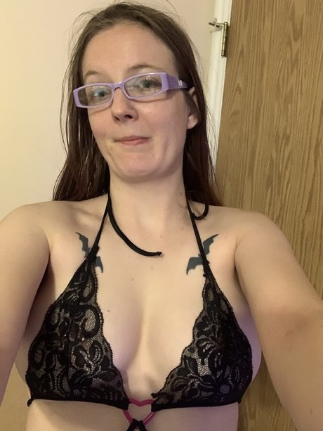 Dark Caitlyn pornstar free galleries