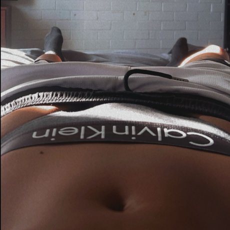 Emerson nude model photos