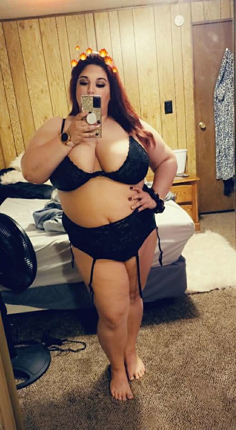 Fun milf model art galleries