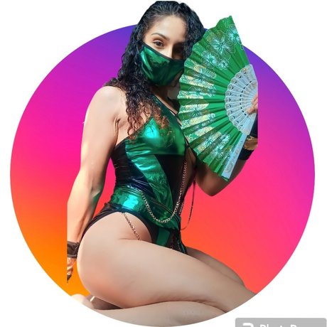 Nasha Lee perfect pornstar gallery