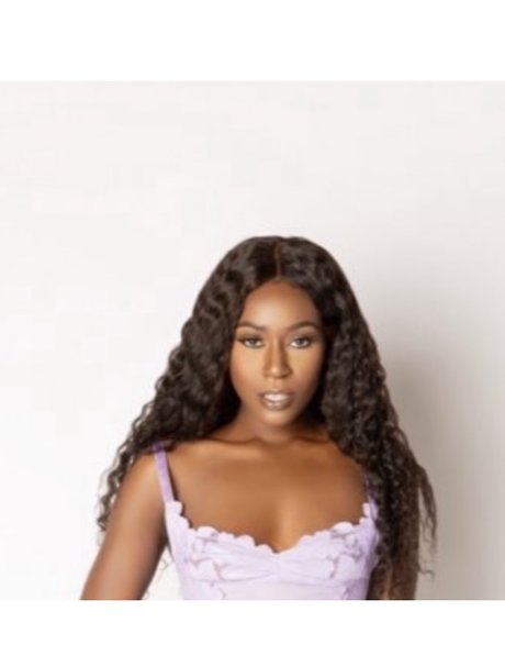 Naomi Price star nice image