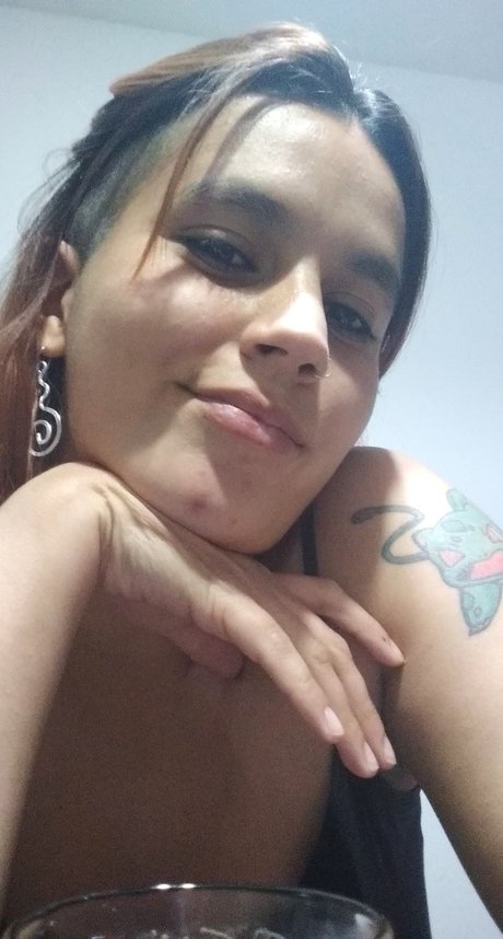 Naom_ erotic model gallery