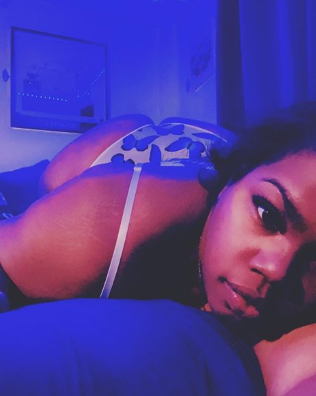 GG BeeniT high quality actress pic